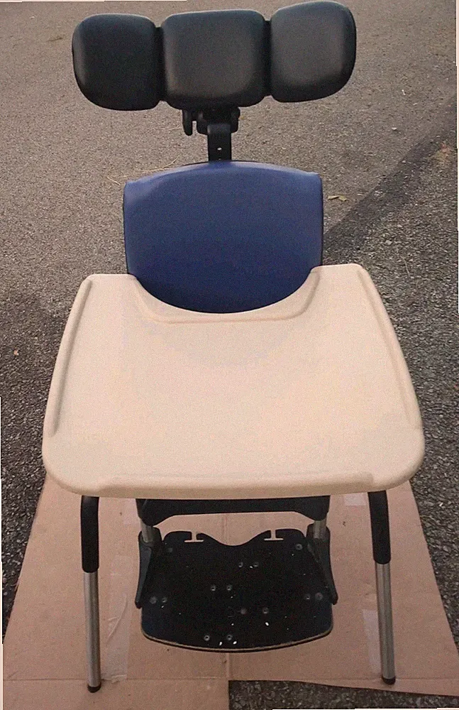 Rifton Activity Chair 820 R820 Small Children 75lb Blue Cushion W/TRAY VGC SHIPS